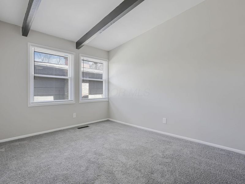 984 Sunbury Road , Columbus, OH 43219 Photo 28