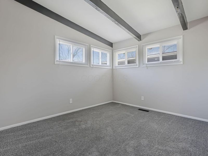 984 Sunbury Road , Columbus, OH 43219 Photo 30