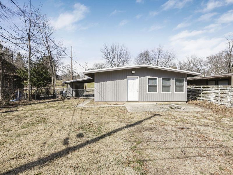 984 Sunbury Road , Columbus, OH 43219 Photo 37