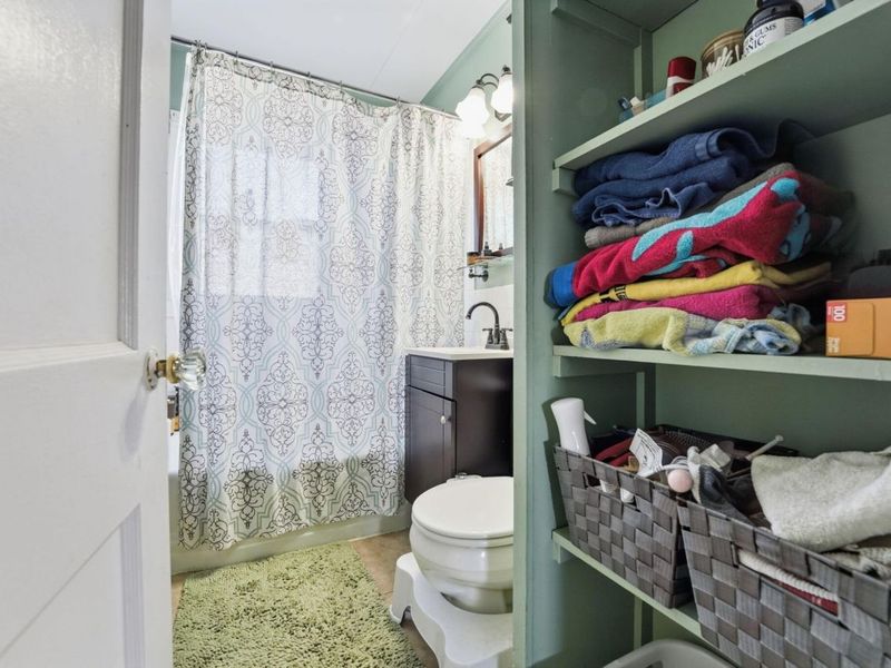 2338 Dellwood Drive , Springfield, OH 45505 Photo 7