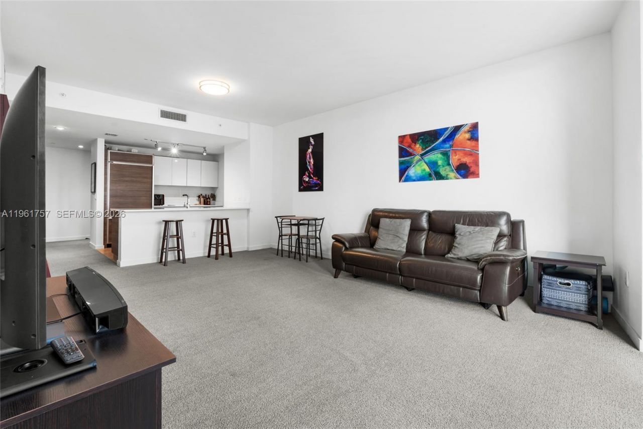 1100 S Miami Ave , Unit 1602, Miami, FL 33130 Photo