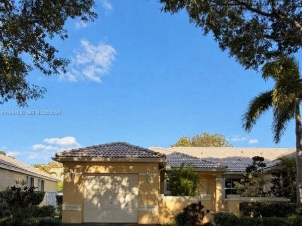 4309 Pine Ridge Ct , Weston, FL 33331