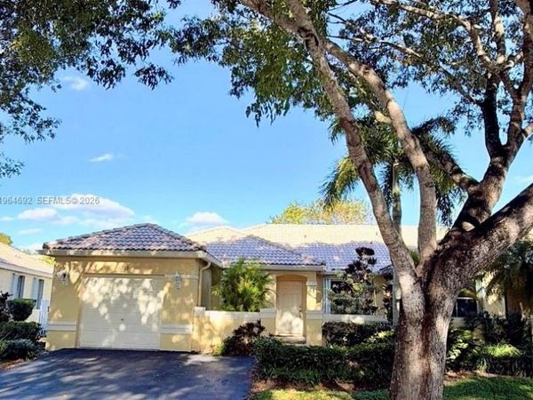 4309 Pine Ridge Ct, Weston, FL 33331