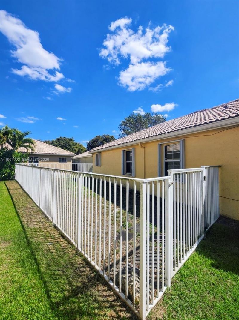 4309 Pine Ridge Ct , Weston, FL 33331 Photo