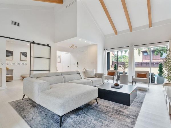 20345 NE 10th Ct , Miami, FL 33179