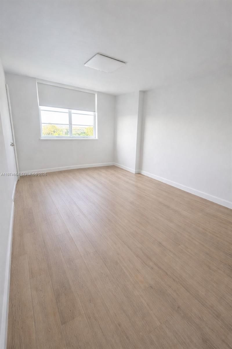 300 Bayview Dr, Unit 2106, Sunny Isles Beach, FL 33160 Photo