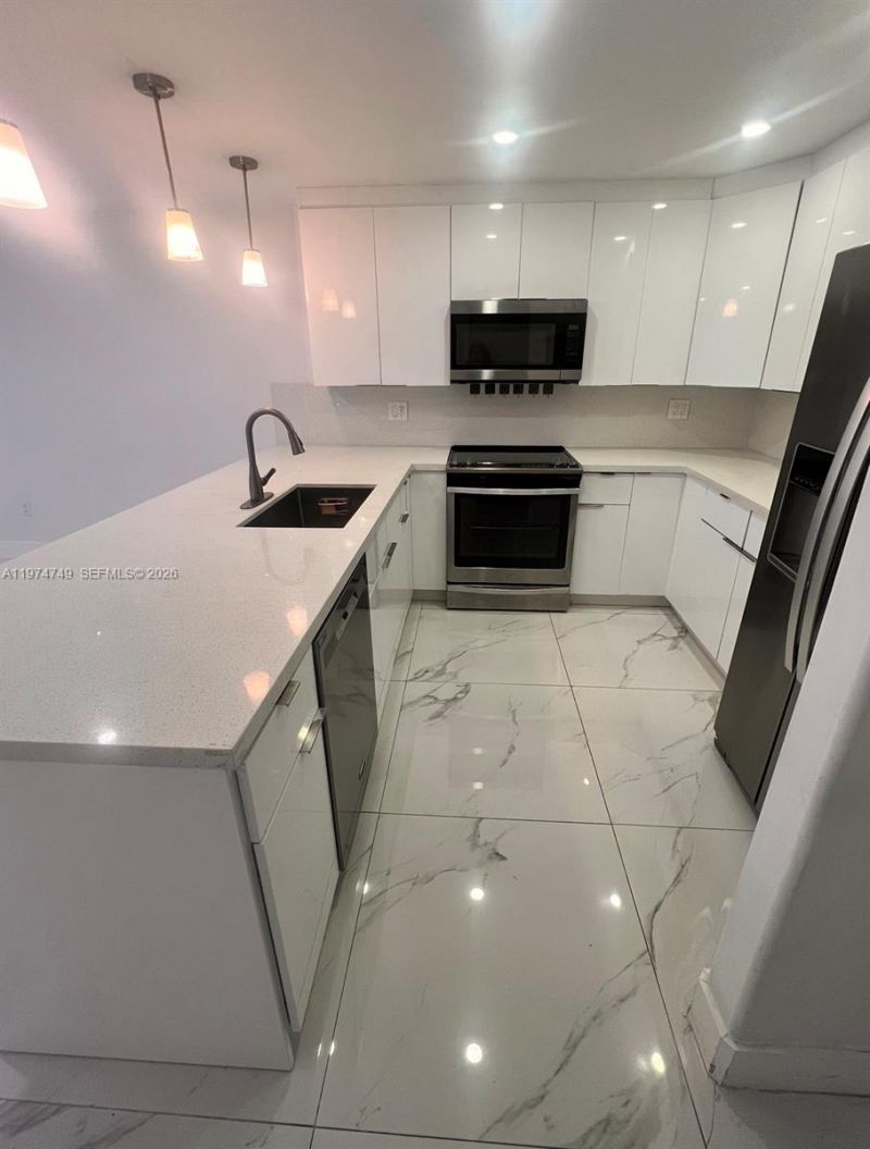 10525 SW 112th Ave, Unit 118, Miami, FL 33176 Photo