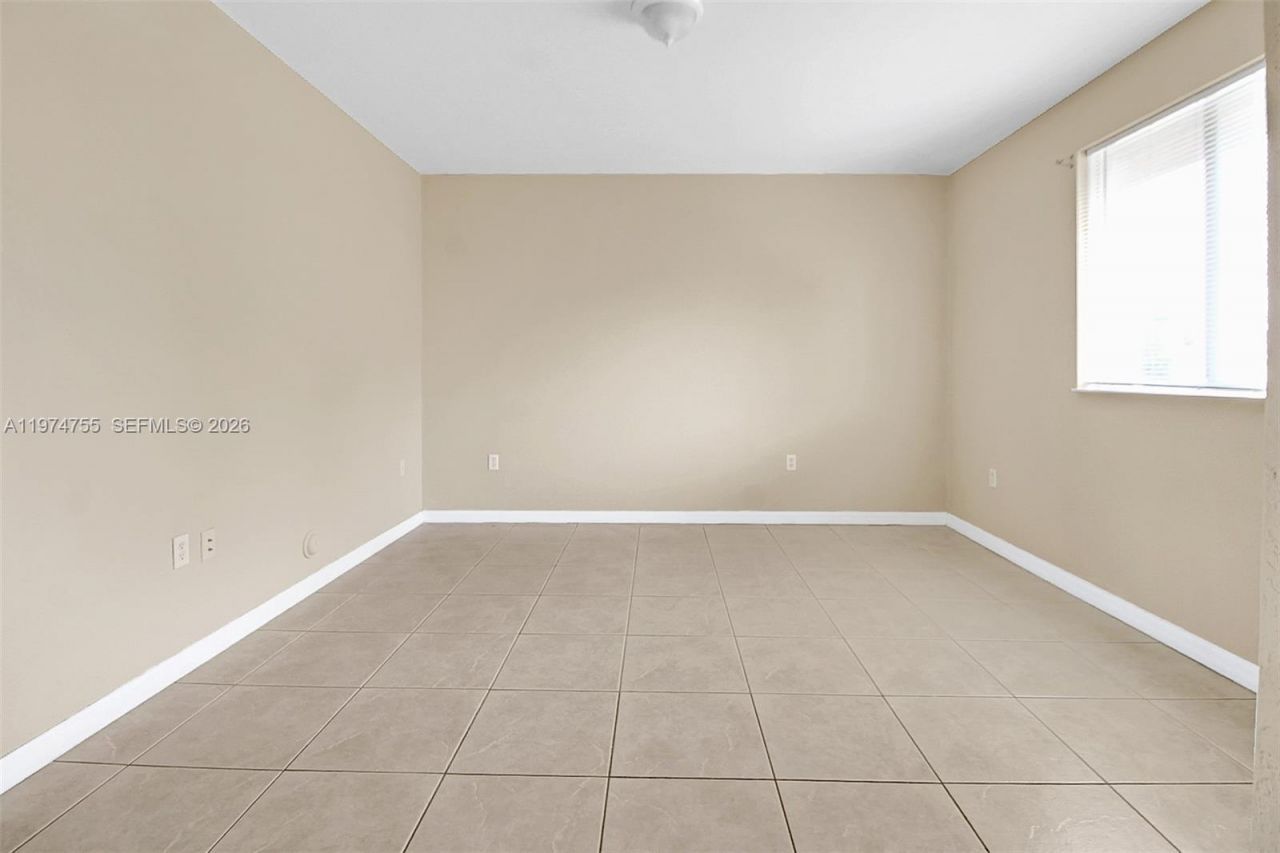 3920 SW 89th Ct , Unit B, Miami, FL 33165 Photo