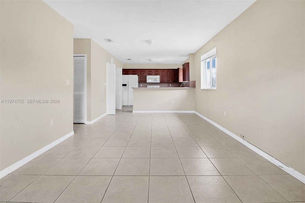 3920 SW 89th Ct , Unit B, Miami, FL 33165 Photo