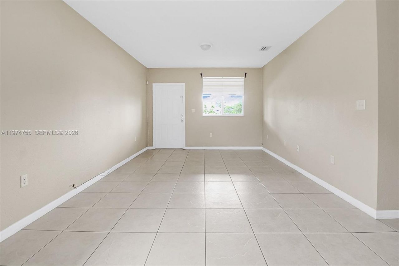 3920 SW 89th Ct , Unit B, Miami, FL 33165 Photo