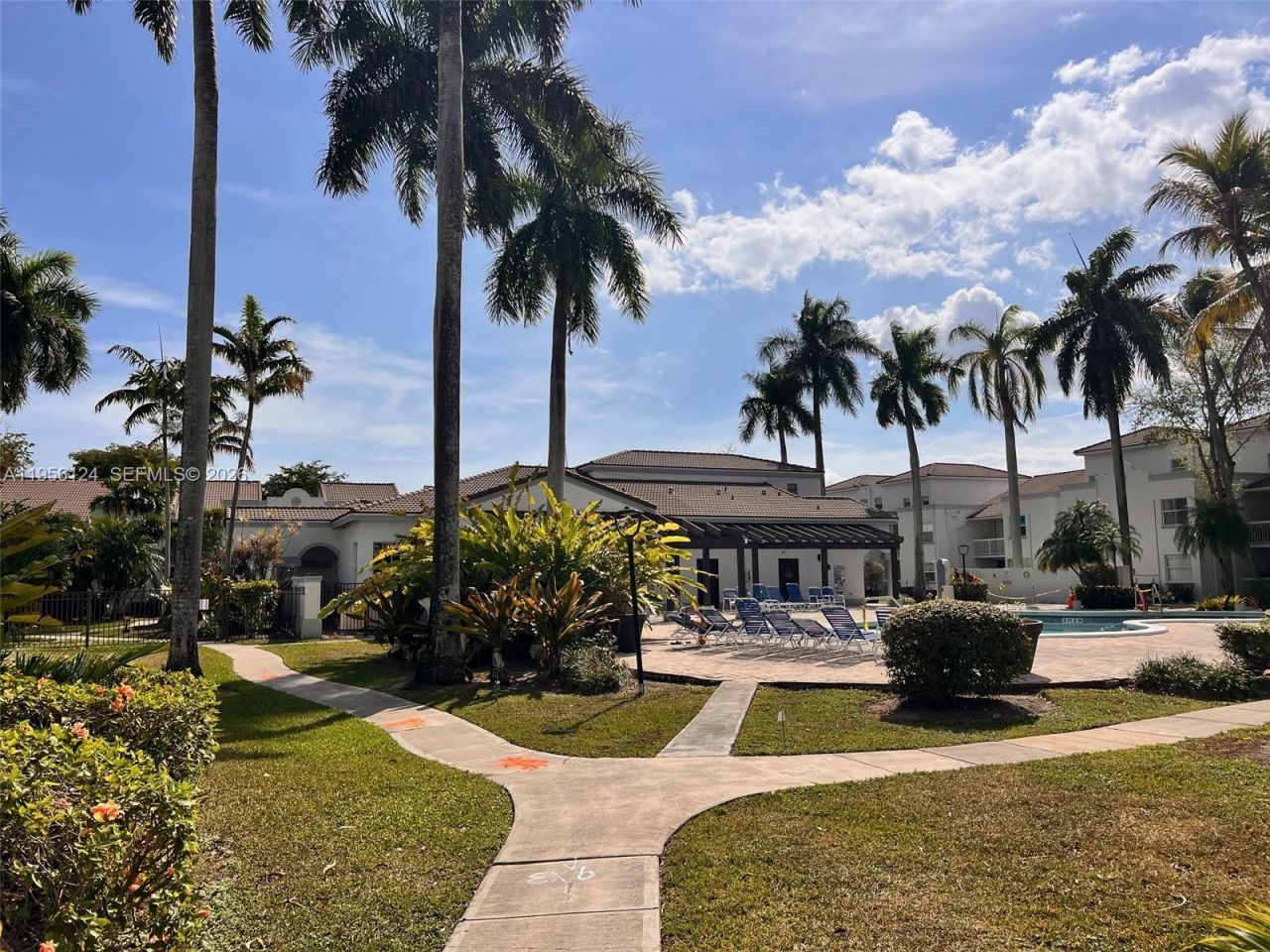 4878 NW 97th Pl , Unit 290, Doral, FL 33178 Photo