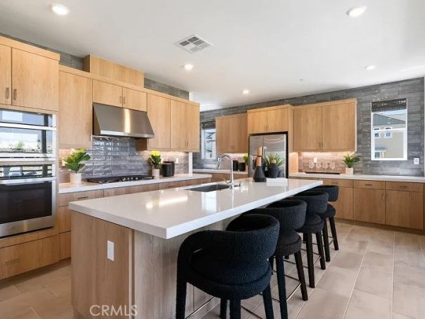 27468 Pistachio Way, Valencia, CA 91381