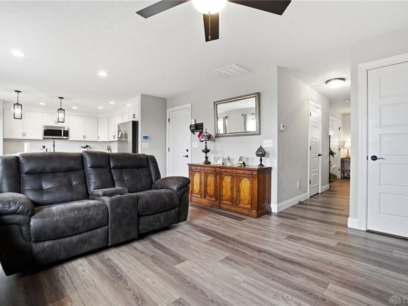 2203 Cobblestone Court, Miamisburg, OH 45342 Photo 12