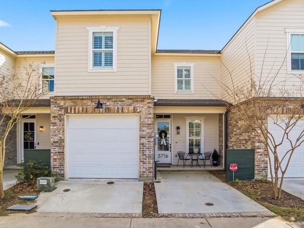 5716 Goodwood Crossing Ln, Baton Rouge, LA 70806