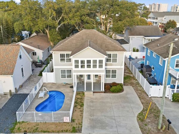 502 17th Ave. S , North Myrtle Beach, SC 29582