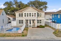 502 17th Ave. S photo 4