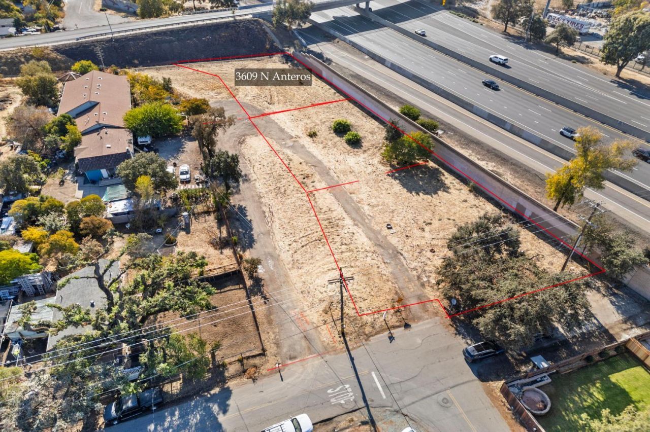 3609 N Anteros, Stockton, CA 95215 Photo