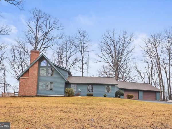 5285 OXFORD ROAD, GARDNERS, PA 17324