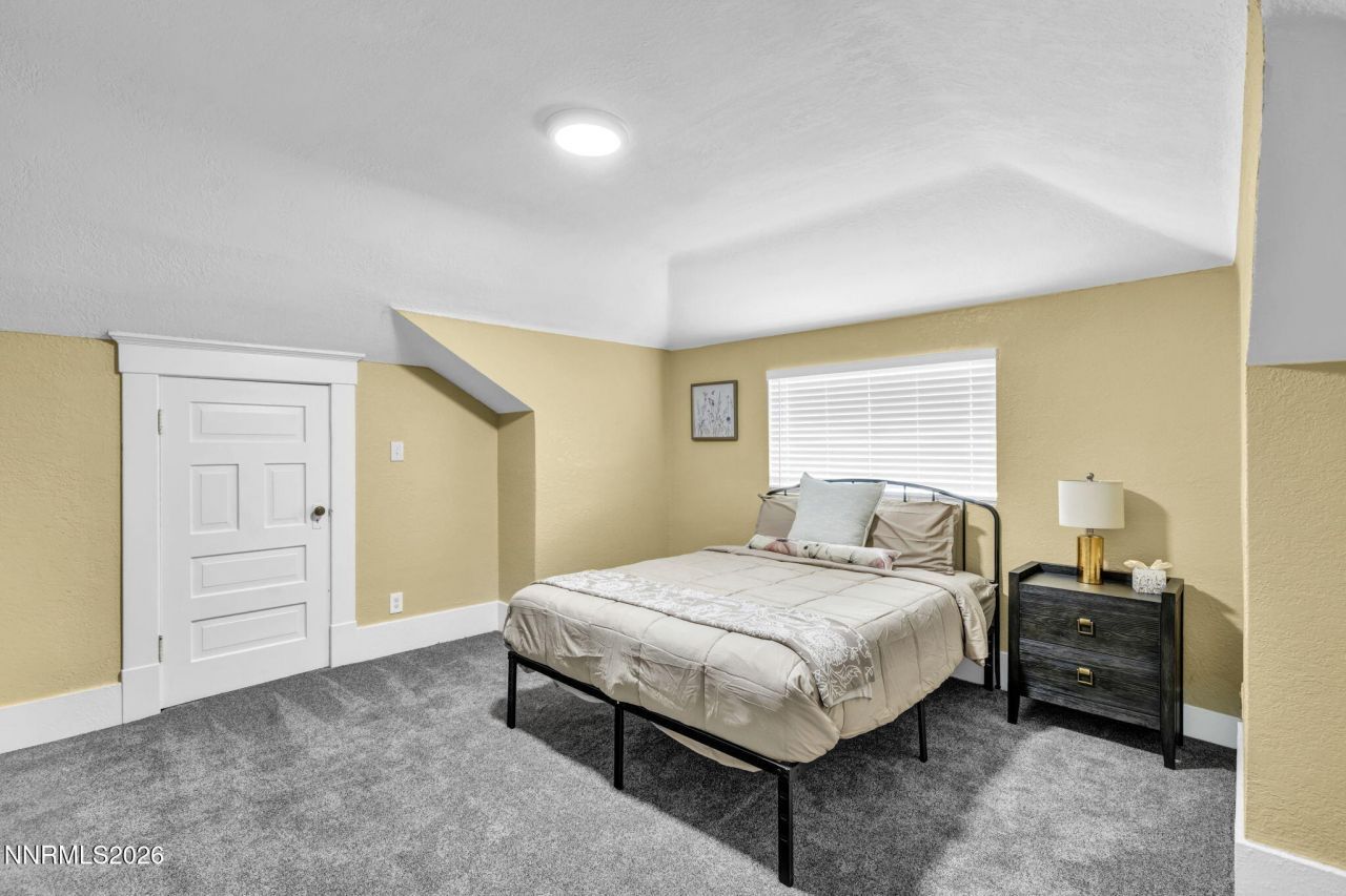 33 W 8th Street, Reno, NV 89503 Photo