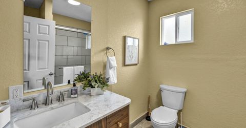 33 W 8th Street, Reno, NV 89503 Photo