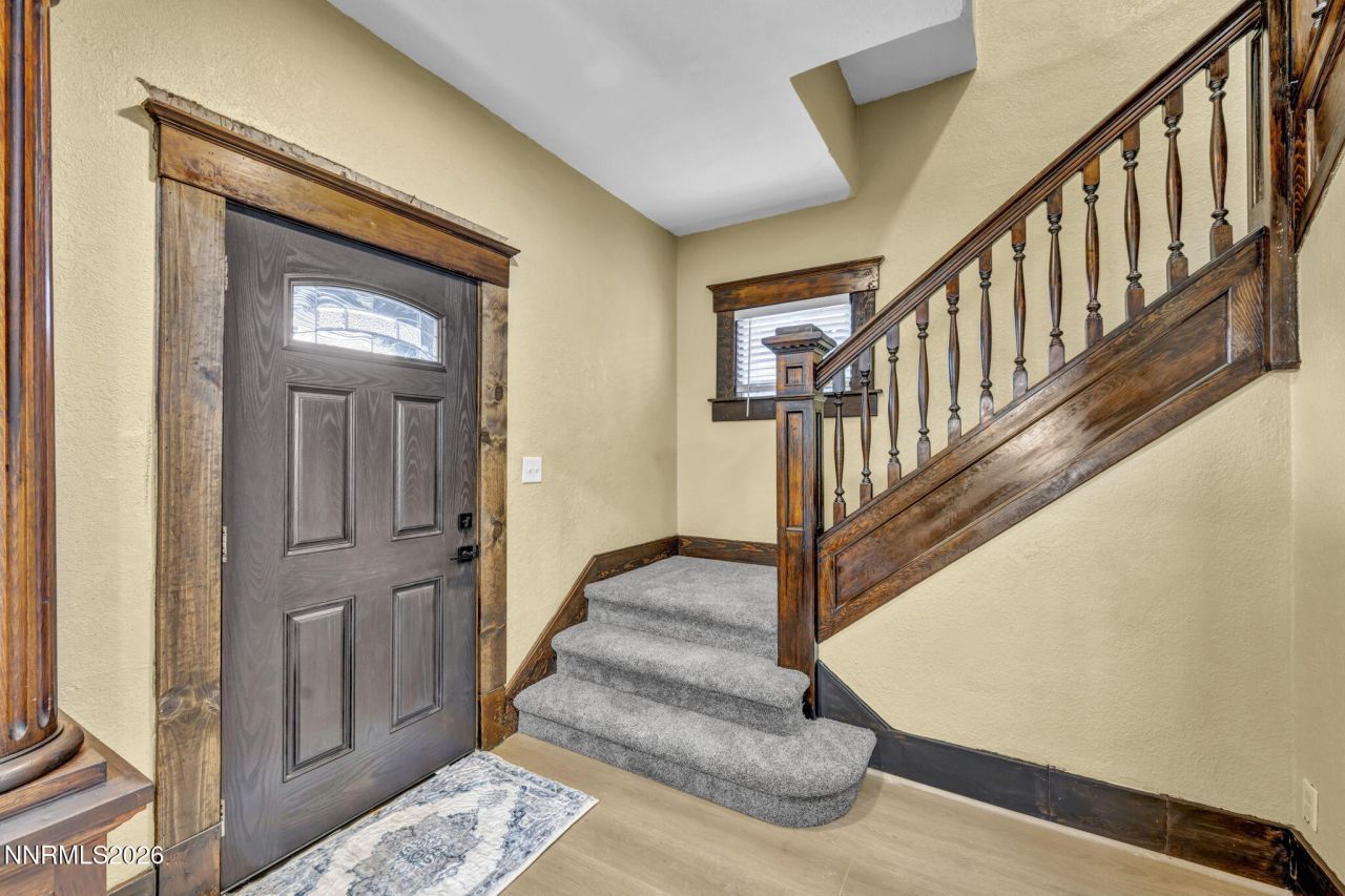 33 W 8th Street, Reno, NV 89503 Photo