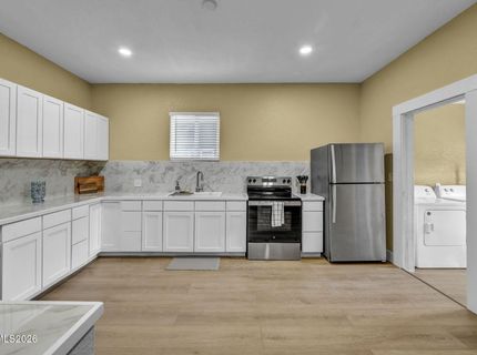 33 W 8th Street, Reno, NV 89503 Photo