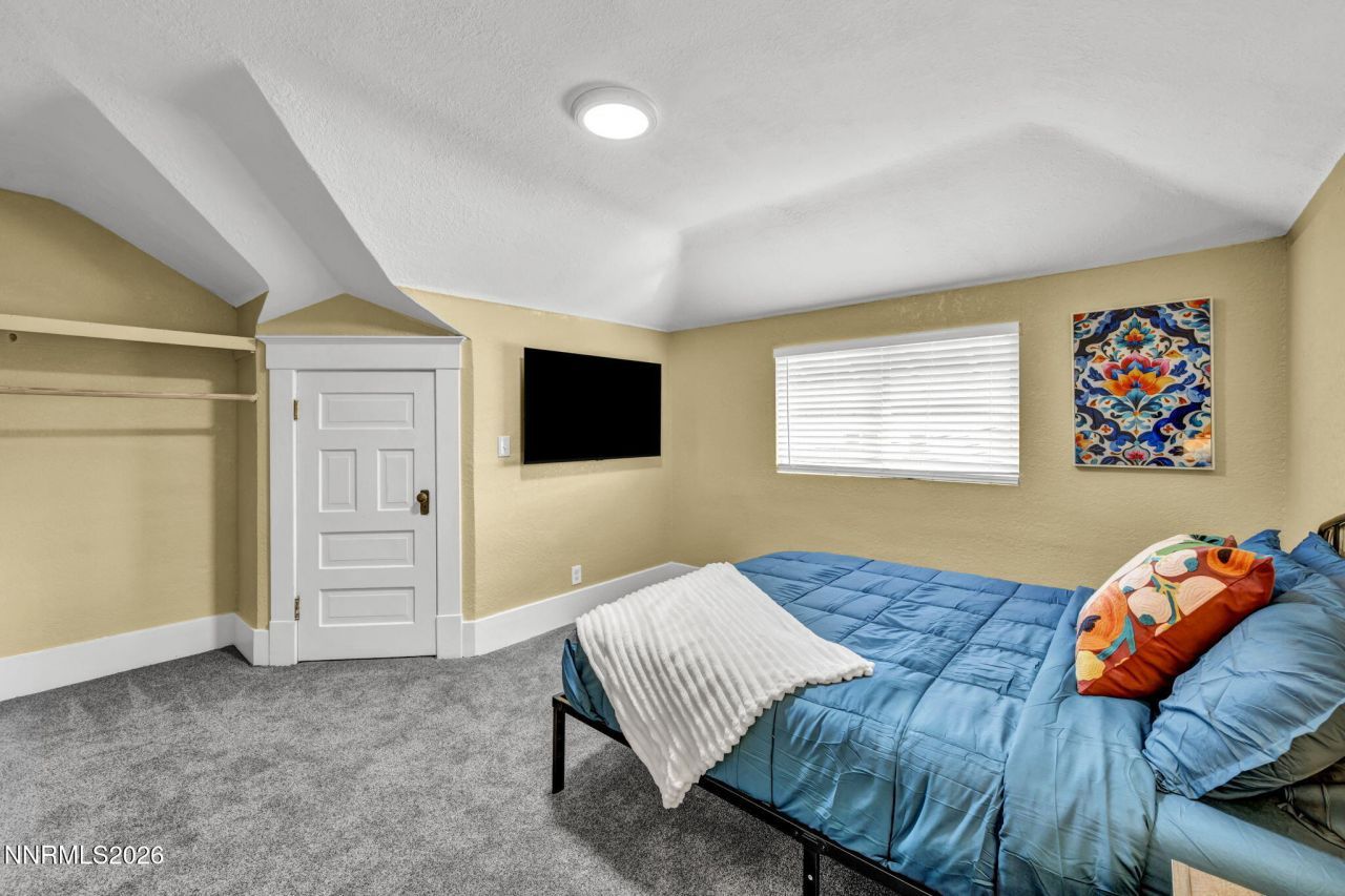 33 W 8th Street, Reno, NV 89503 Photo