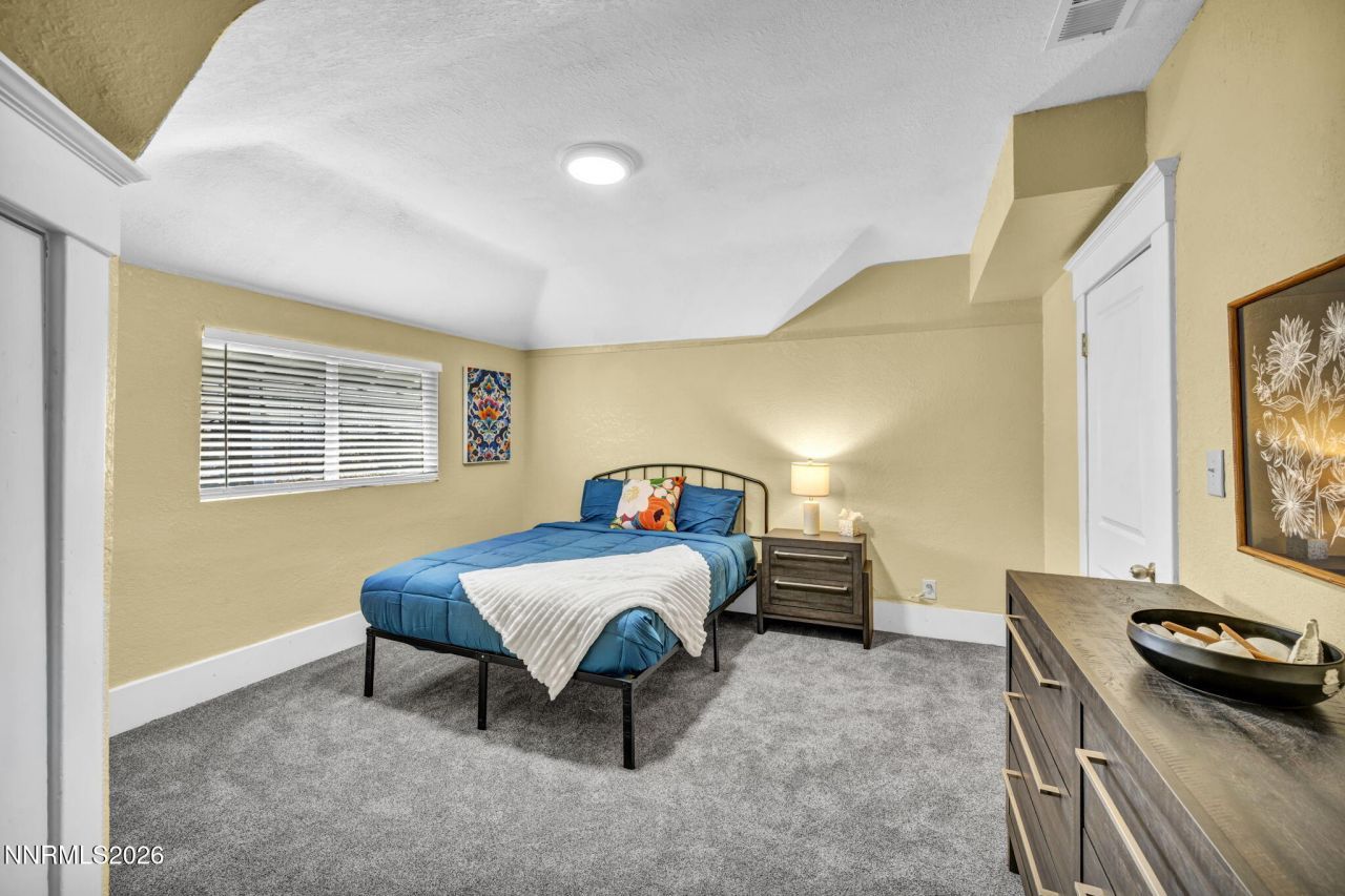 33 W 8th Street, Reno, NV 89503 Photo