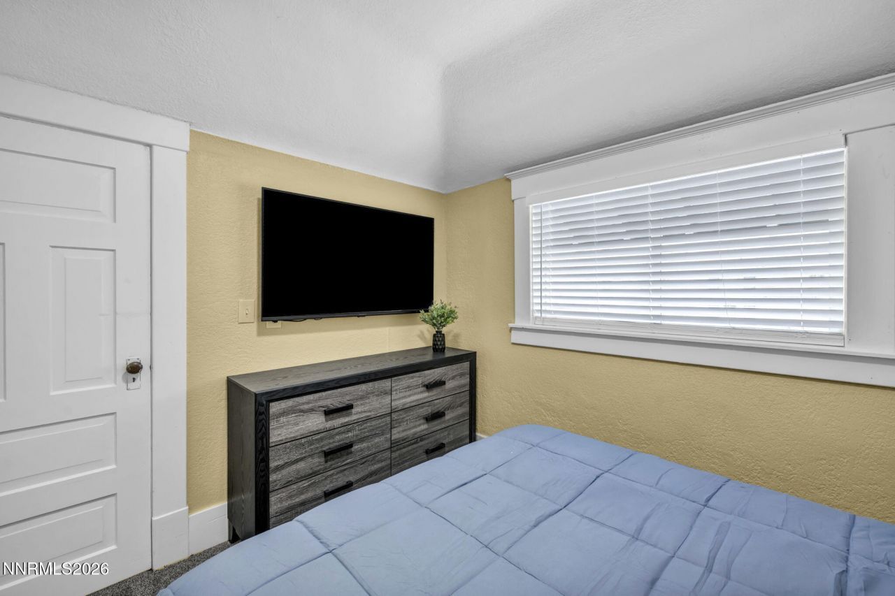 33 W 8th Street, Reno, NV 89503 Photo