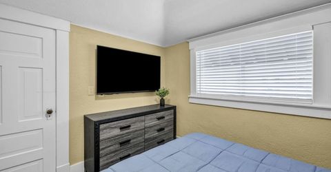 33 W 8th Street, Reno, NV 89503 Photo