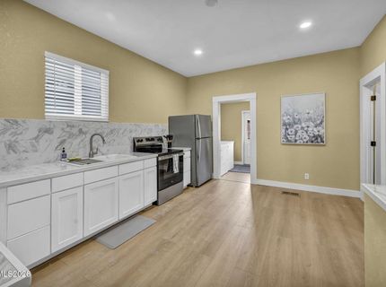33 W 8th Street, Reno, NV 89503 Photo