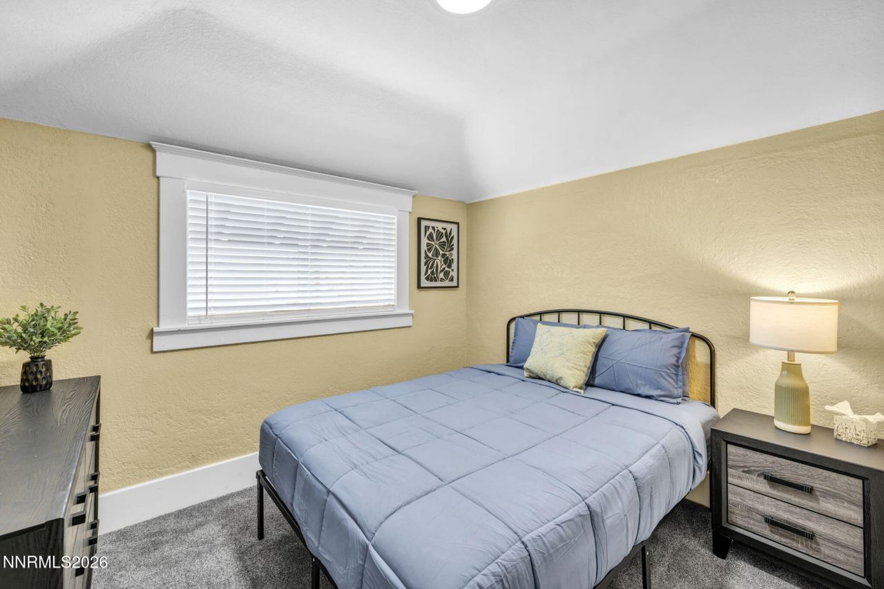 33 W 8th Street, Reno, NV 89503 Photo