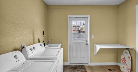 33 W 8th Street, Reno, NV 89503 Photo