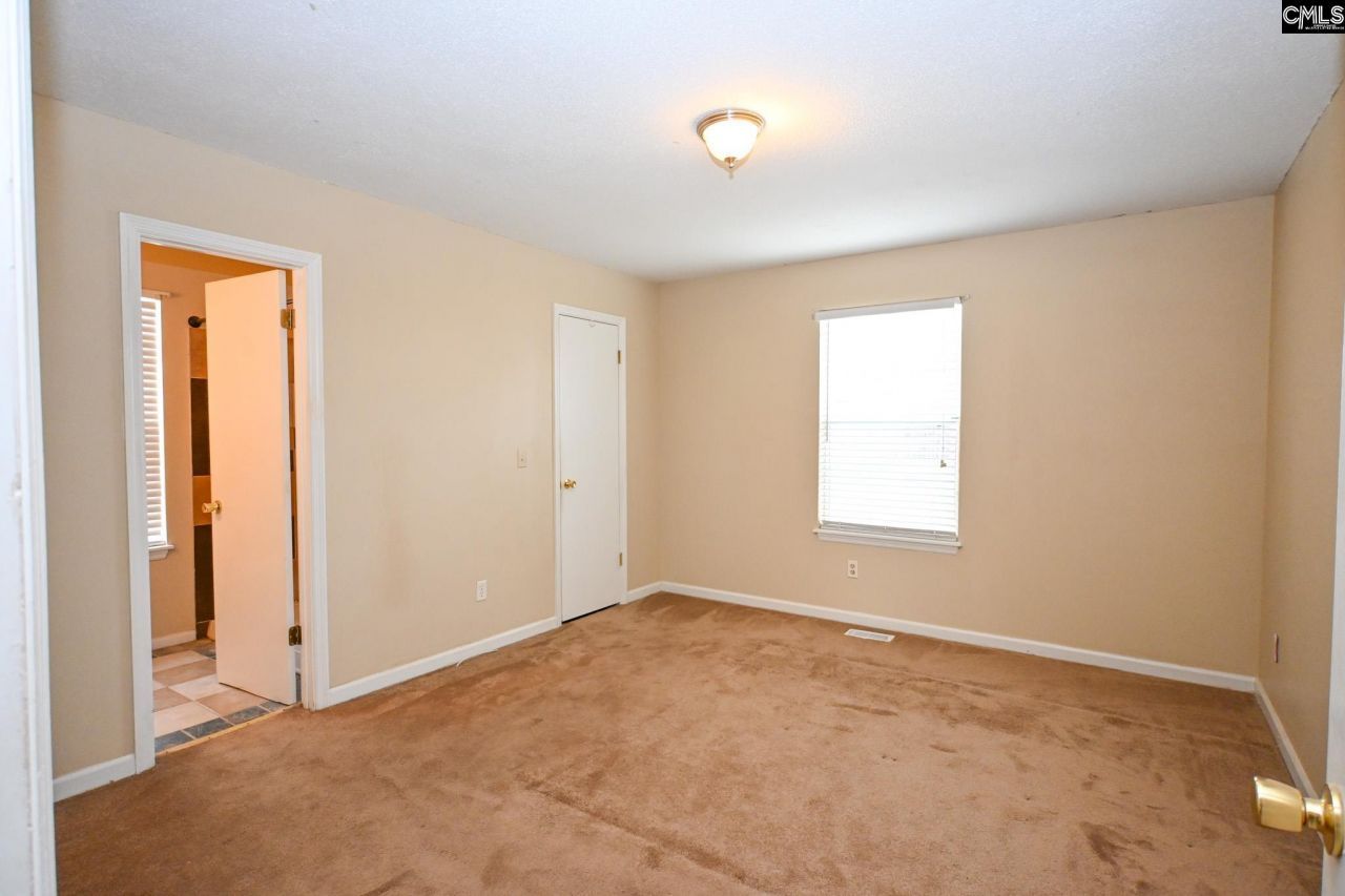 10 N Crossing Court Photo 14