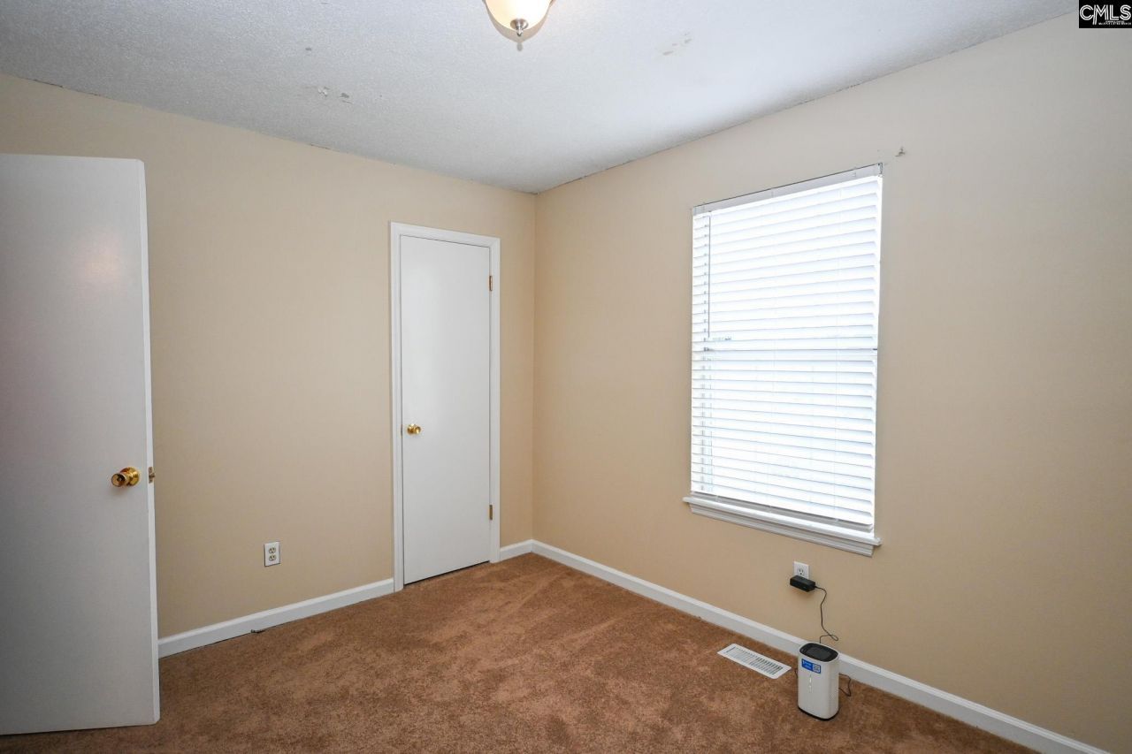 10 N Crossing Court Photo 21