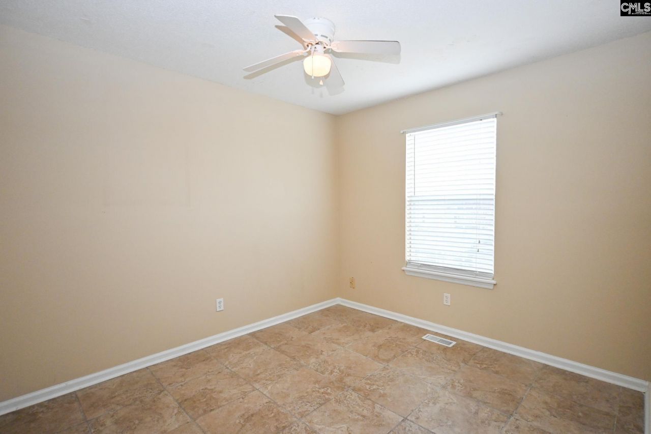 10 N Crossing Court Photo 6