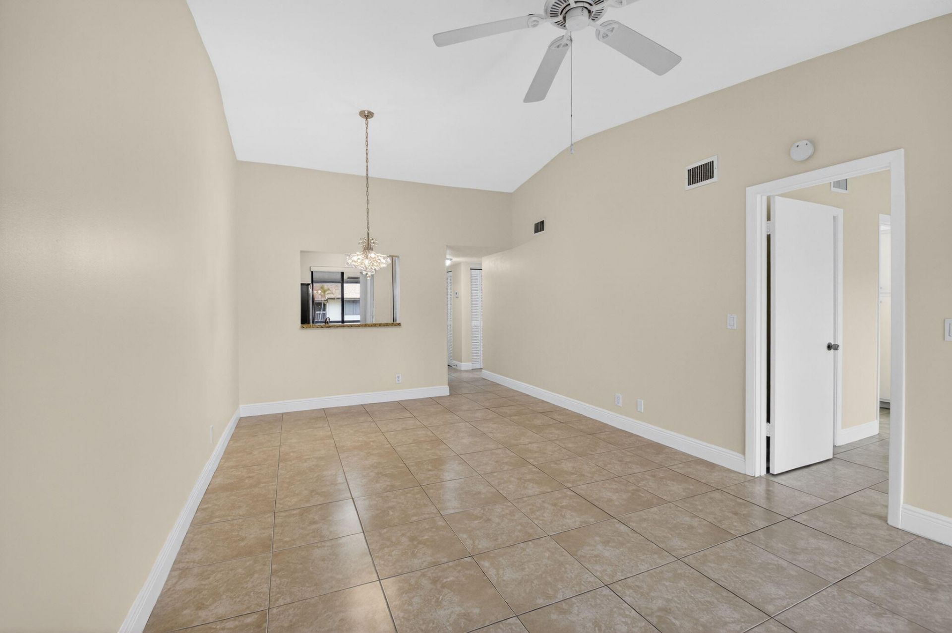 21943 Remsen Terrace, Unit 207, Boca Raton, FL 33433 Photo