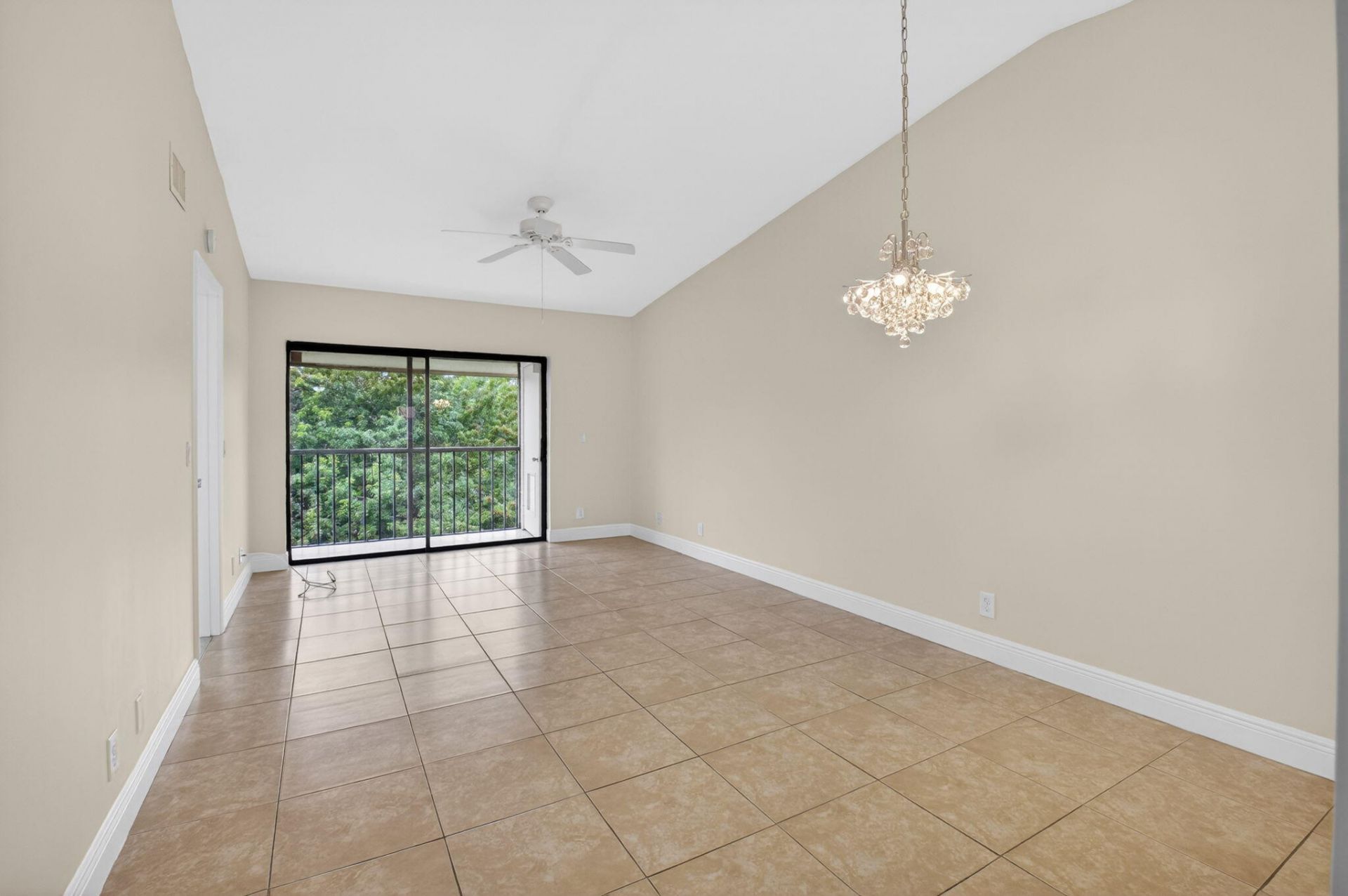 21943 Remsen Terrace, Unit 207, Boca Raton, FL 33433 Photo
