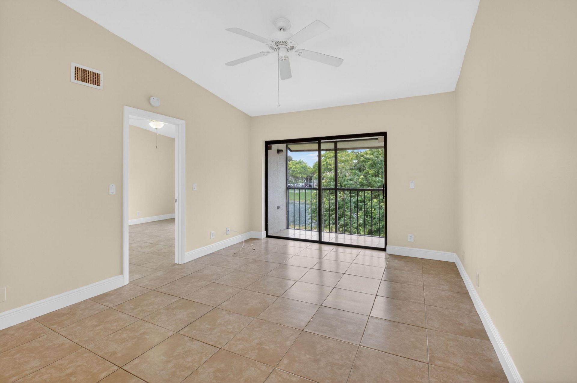 21943 Remsen Terrace, Unit 207, Boca Raton, FL 33433 Photo