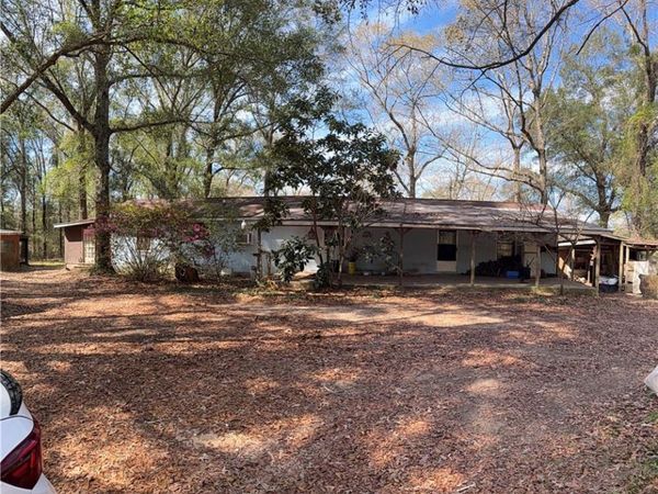 9749 John Paul Road , Semmes, AL 36575