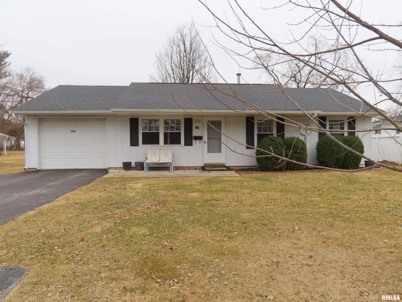 537 Franklin Avenue, Galesburg, IL 61401 Main Photo