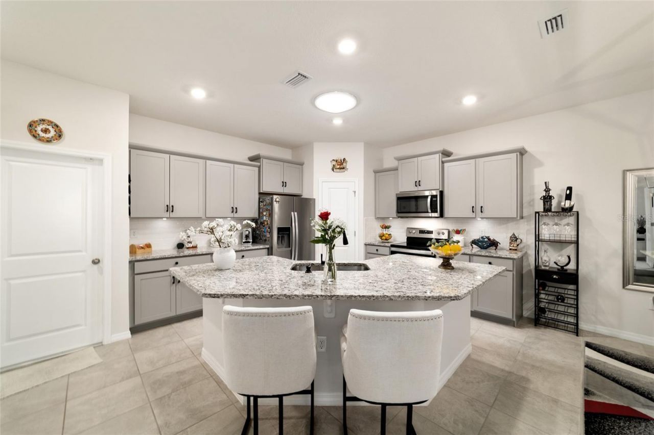 5361 NW 48th Place , Ocala, FL 34482 Photo