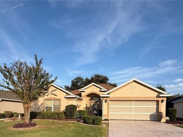 817 OAK FOREST DRIVE, THE VILLAGES, FL 32162