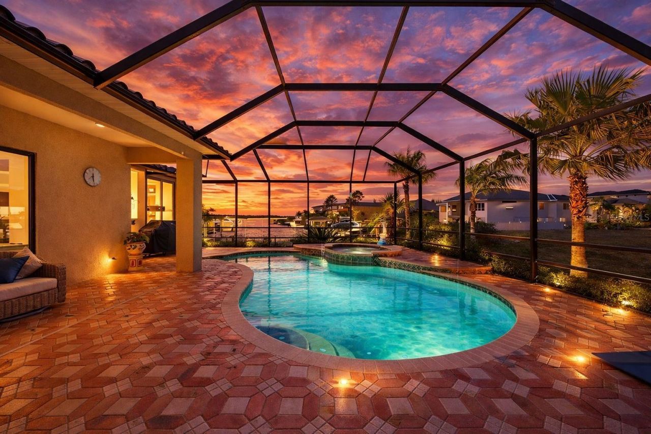 960 Symphony Isles Boulevard, Apollo Beach, FL 33572 Photo