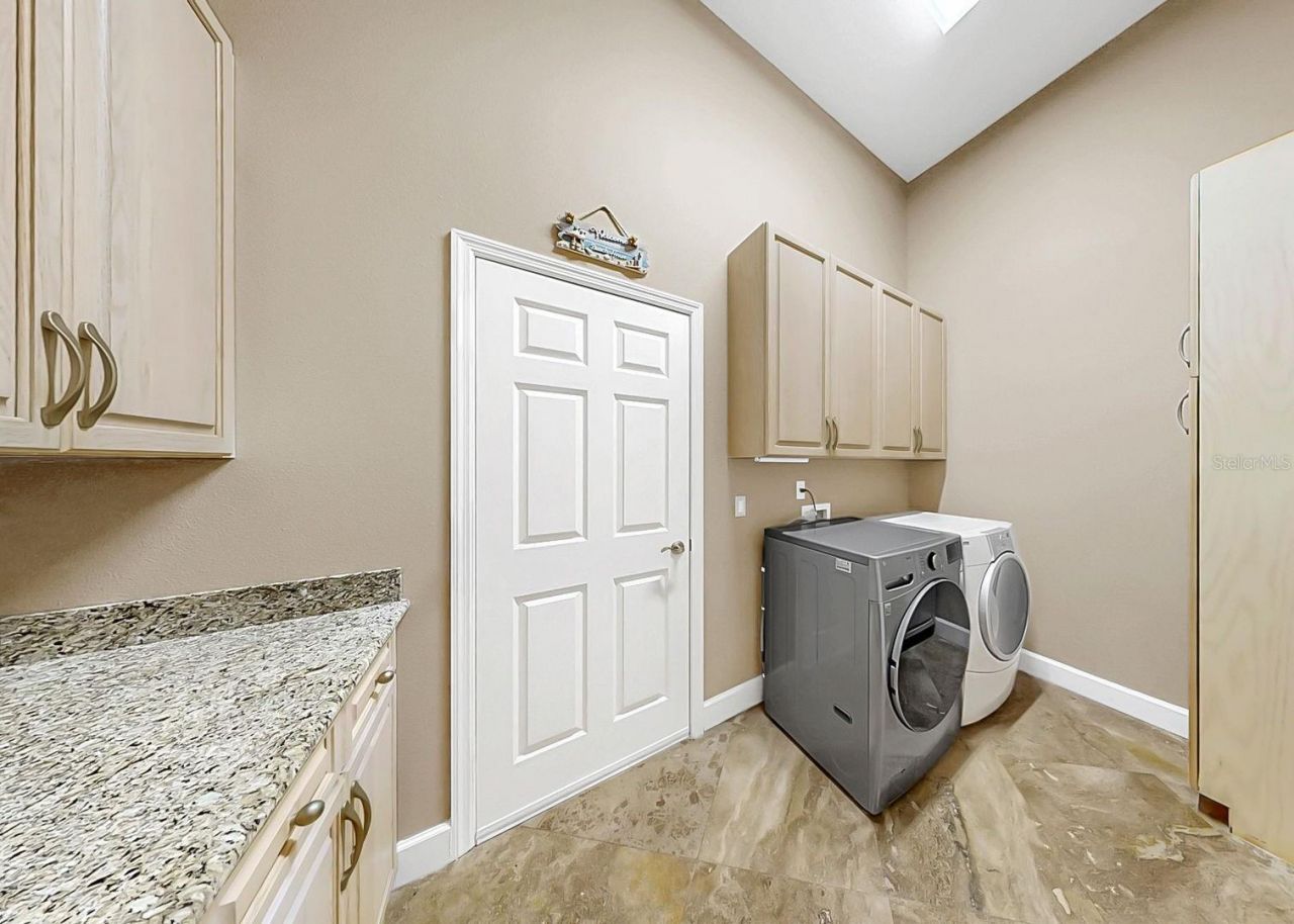 960 Symphony Isles Boulevard, Apollo Beach, FL 33572 Photo