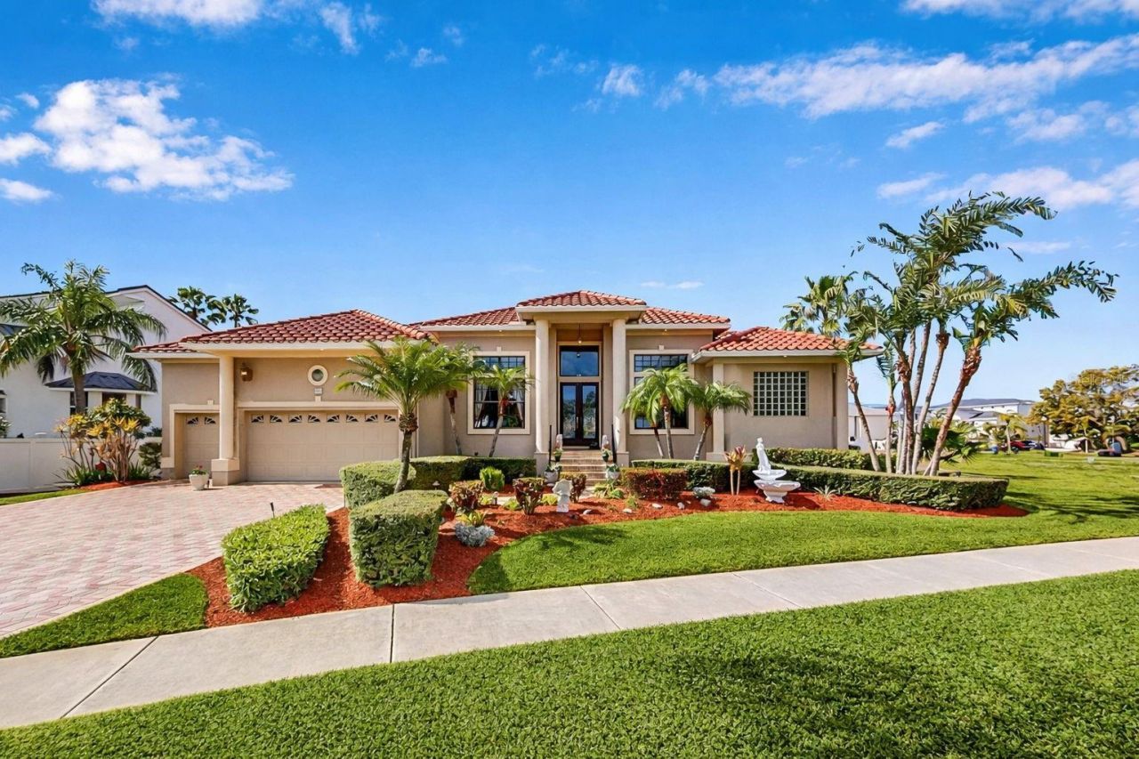 960 Symphony Isles Boulevard, Apollo Beach, FL 33572 Photo