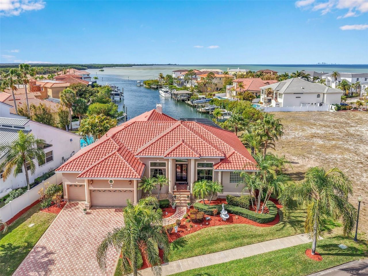 960 Symphony Isles Boulevard, Apollo Beach, FL 33572 Photo