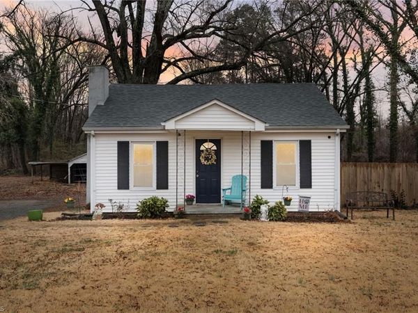 4015 Pleasant Garden Road, Greensboro, NC 27406