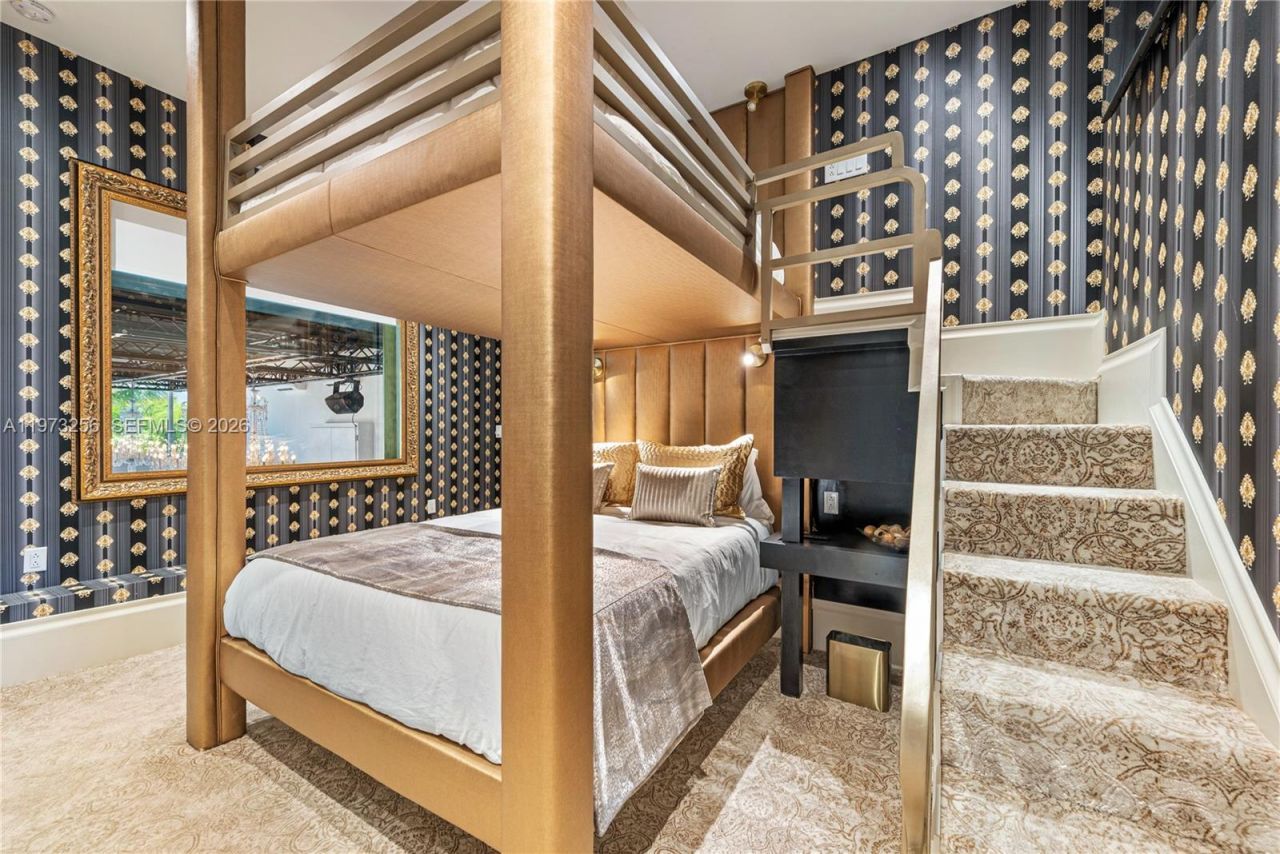 82719 Old Hwy, Islamorada, FL 33036 Photo