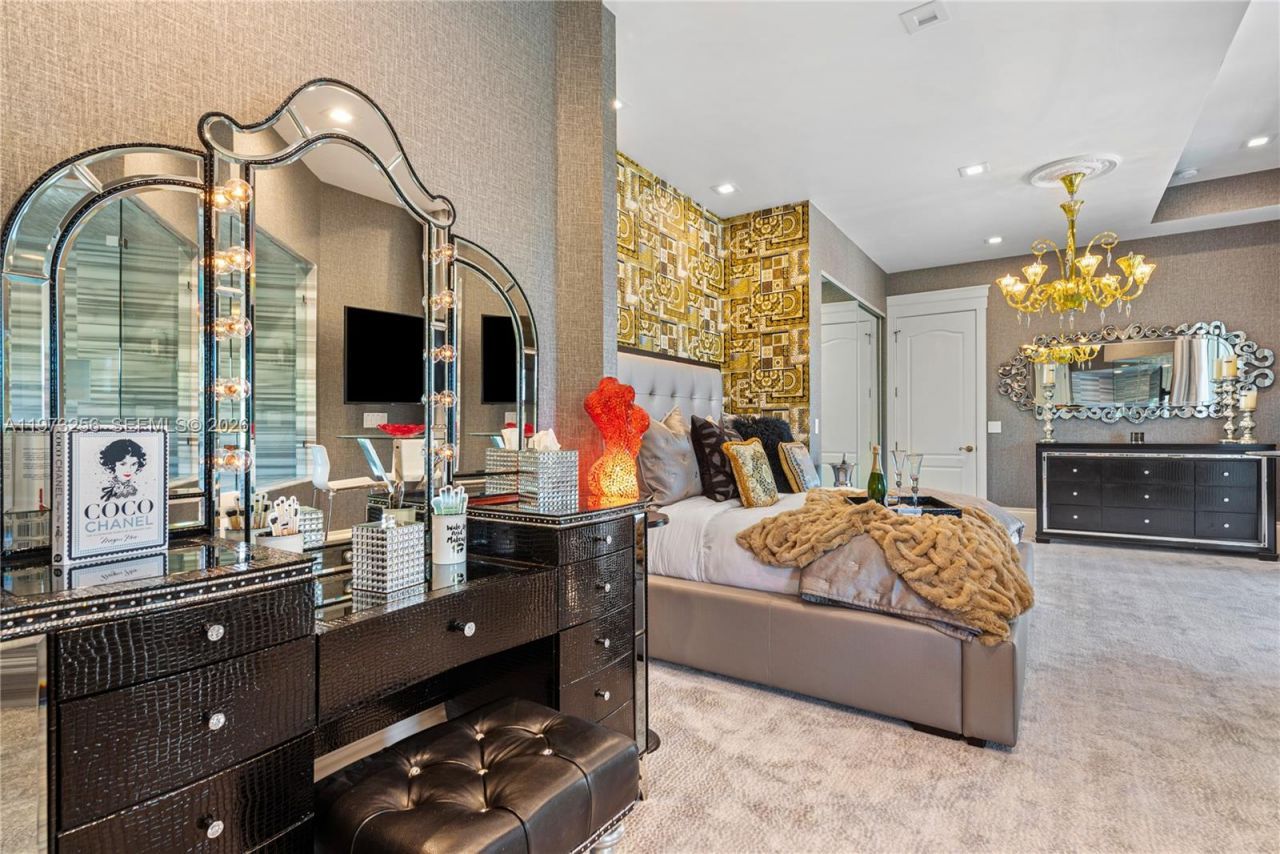 82719 Old Hwy, Islamorada, FL 33036 Photo